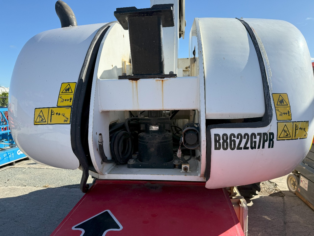 Sold - Articulated Boom Lift - View 2